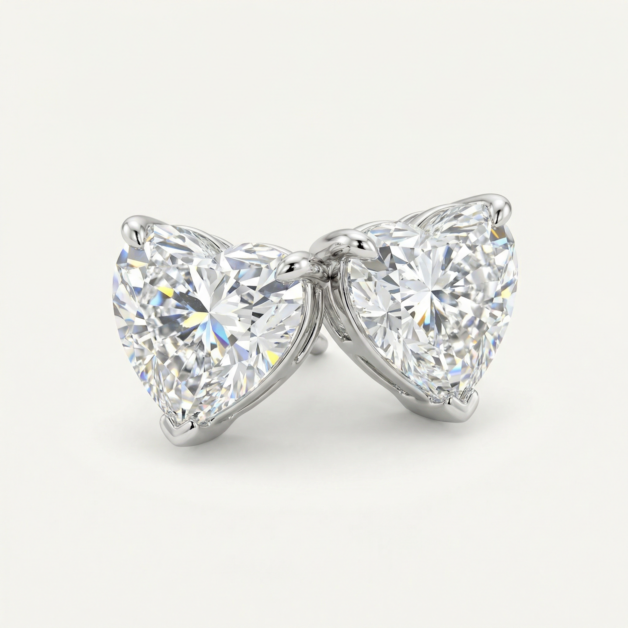 1CT HEART SHAPE STUD EARRINGS