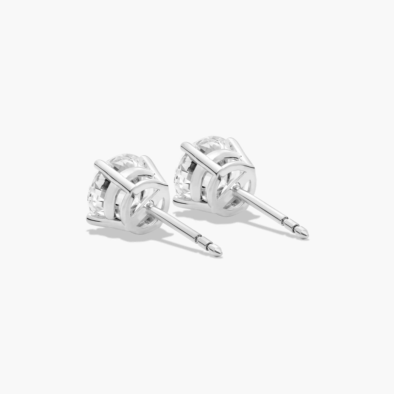 4 PRONG STUDS / 2CT