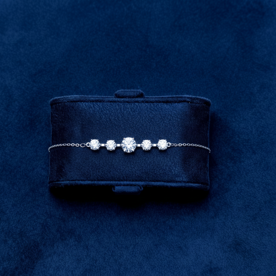 Amani Moissanite Bracelet – White Gold – D Colour – VVS1