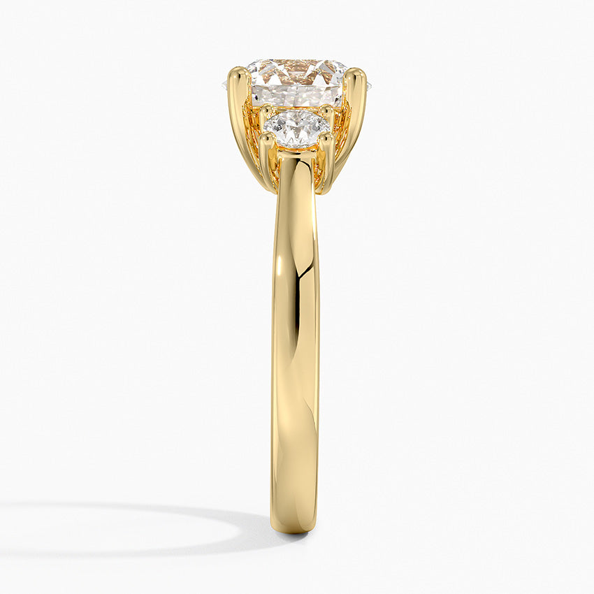 BRILLIANT CUT TRILOGY RING