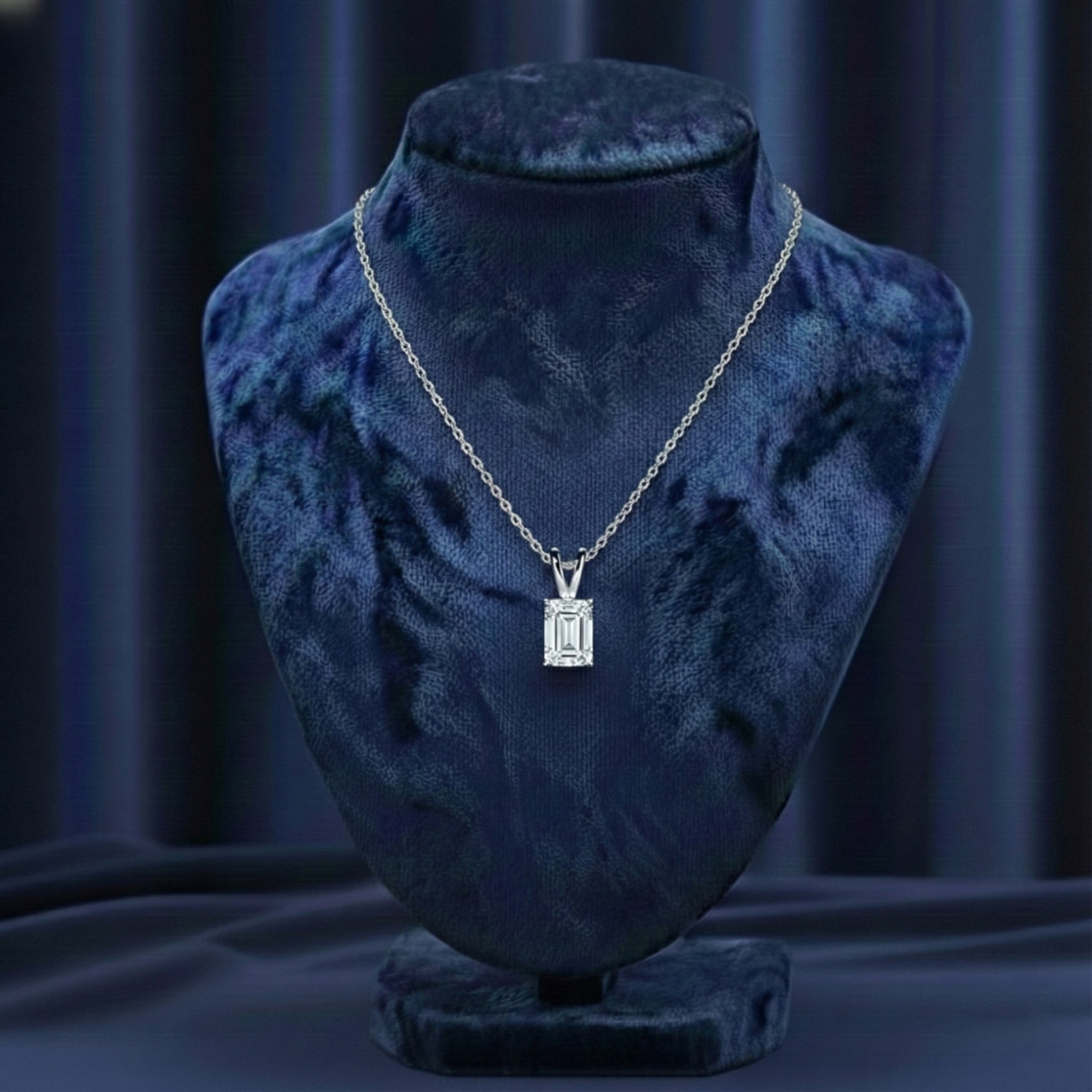 قلادة تالا مويسانيتي راديانت – ذهب أبيض – اللون D – VVS1