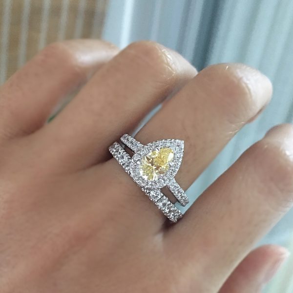 Shams Luxe Ring PEAR SHAPED & ETERNITY BAND RING SET