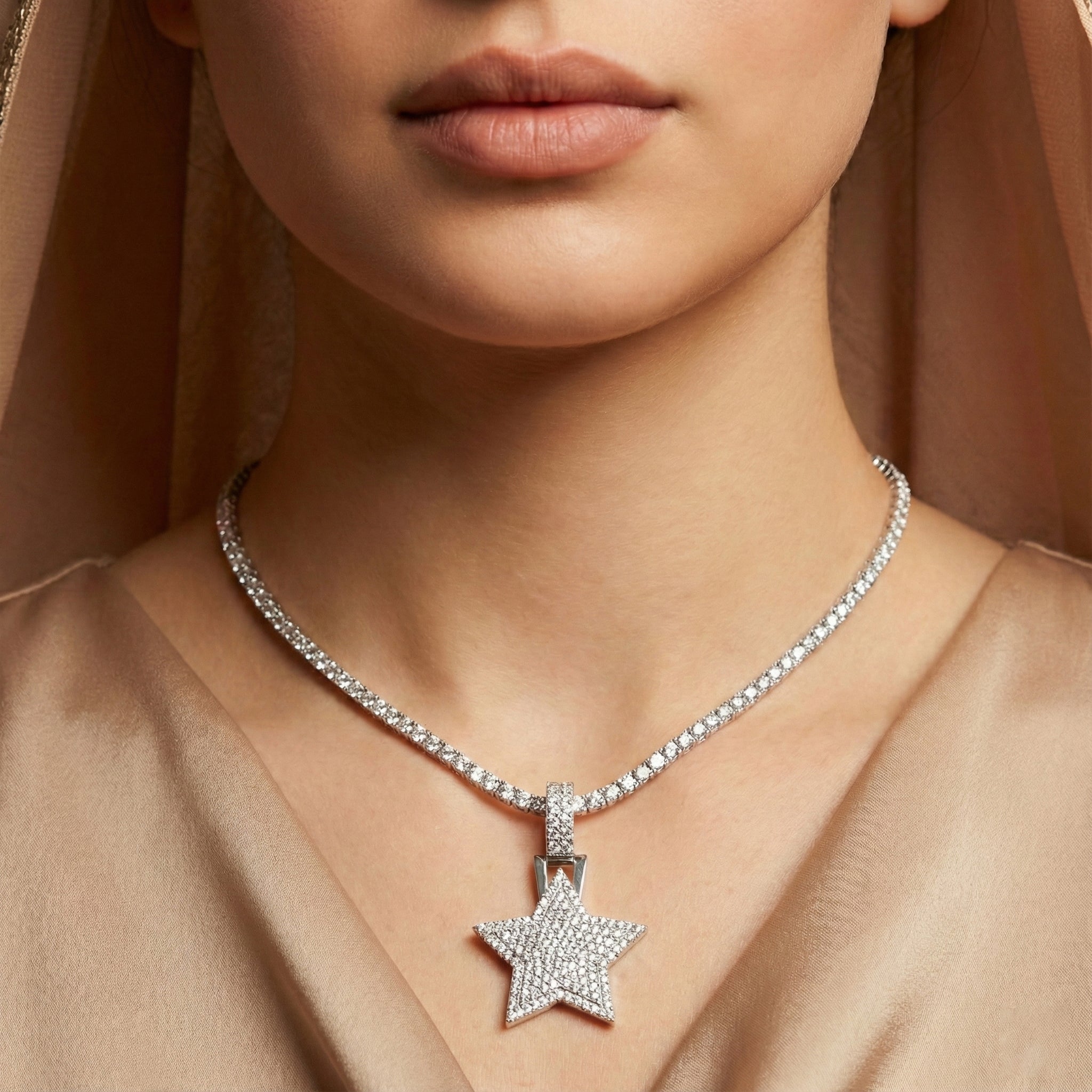 قلادة ريم من المويسانتي - ذهب أبيض - لون D - VVS1