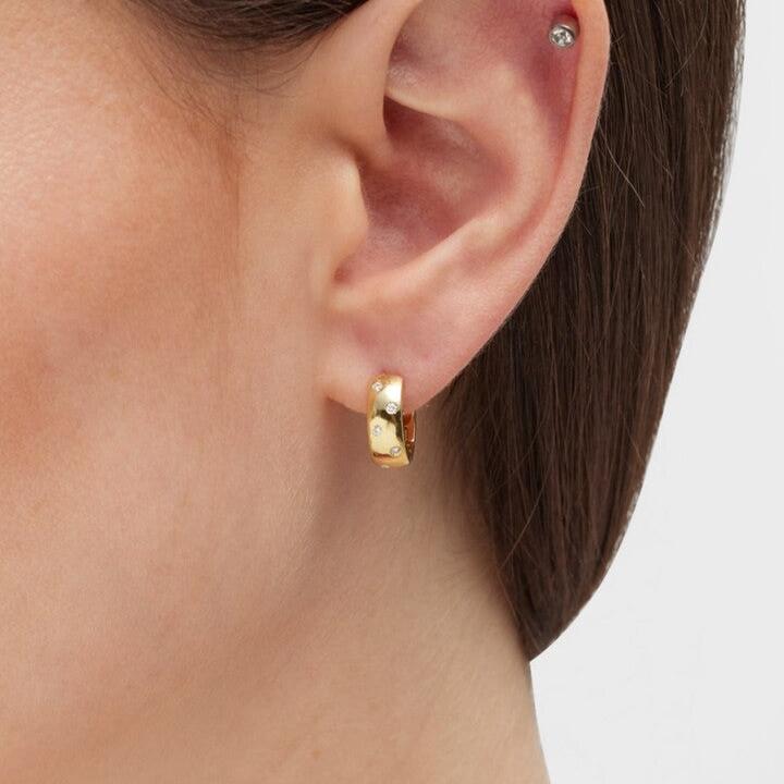 BRILLIANT HUGGIE EMBEDDED HOOP EARRINGS - GOLD