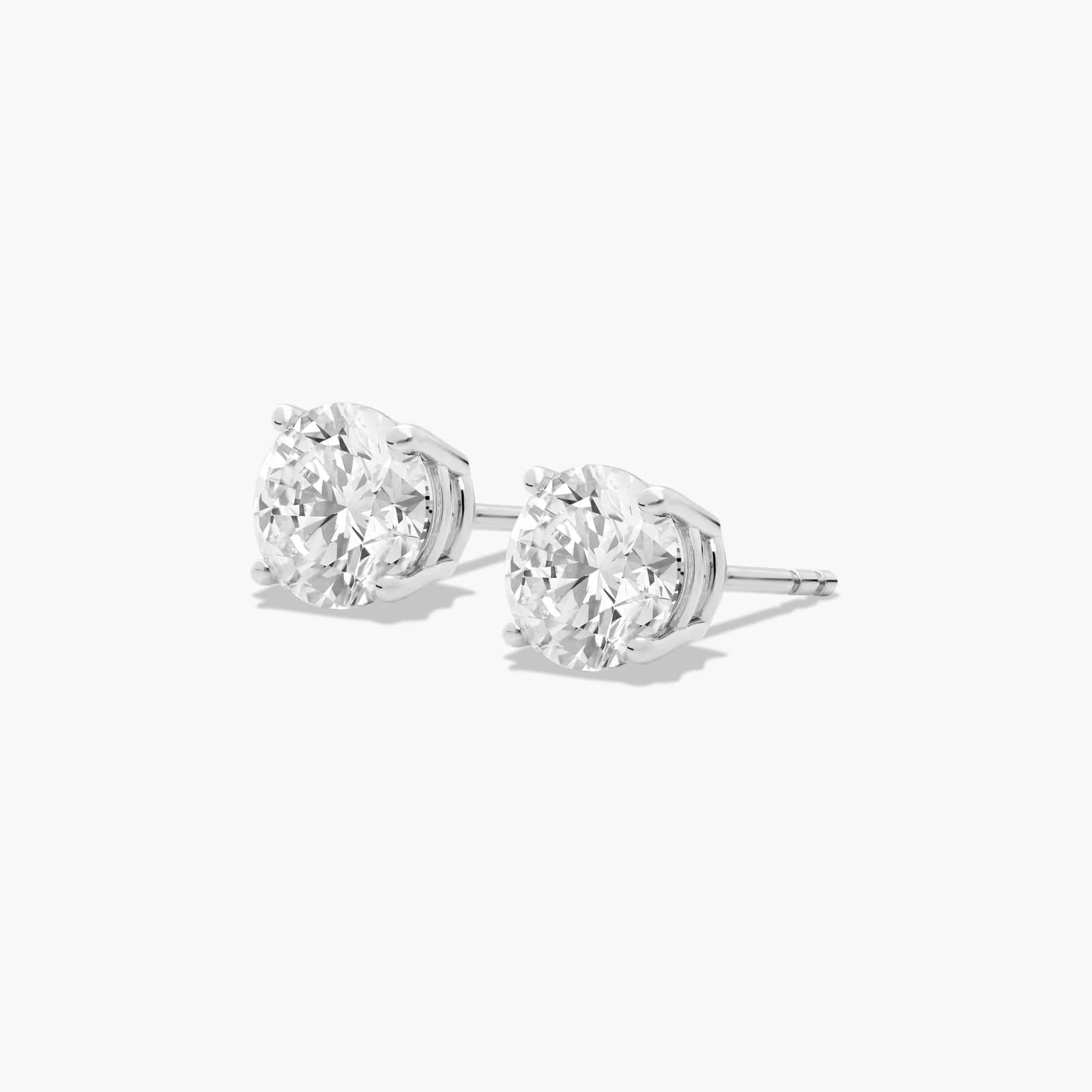 4 PRONG STUDS / 2CT