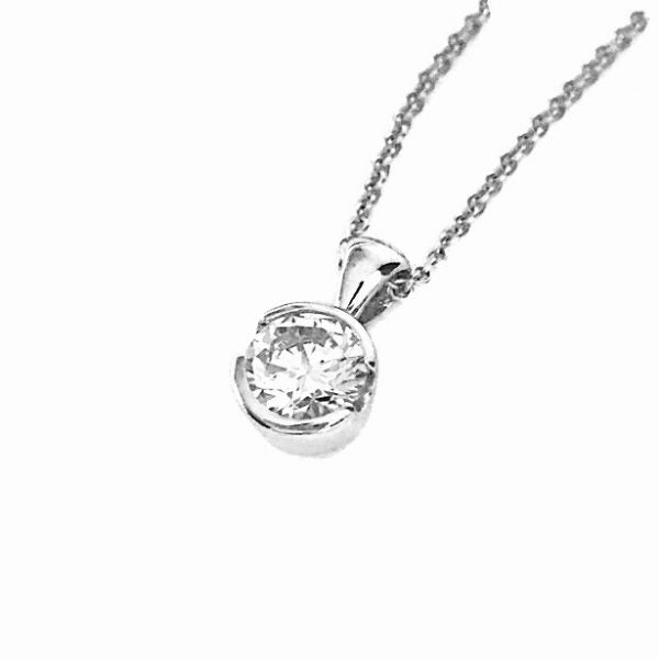 SEMI-BEZEL ROUND DIAMOND 1.5CT SOLITAIRE PENDANT