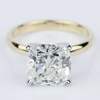 CUSHION CUT SOLITAIR RING