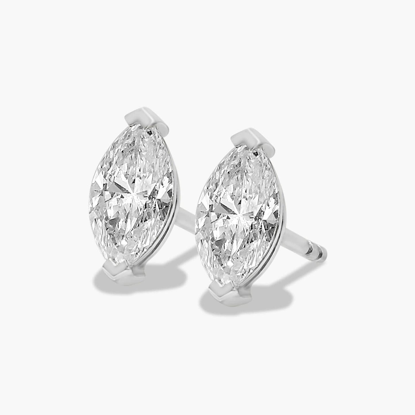 MARQUISE STUD EARRING