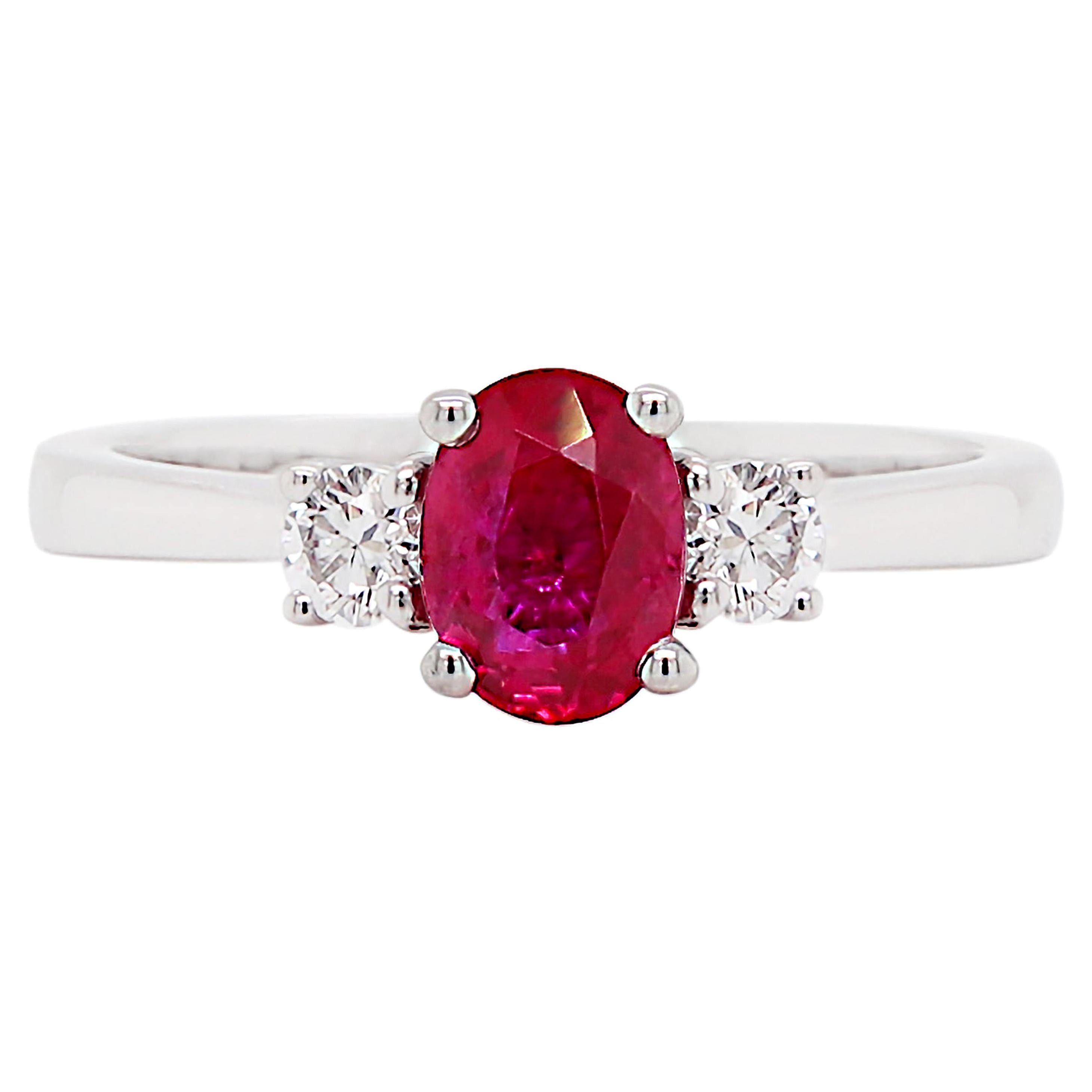 Emira  Luxe Ring / 2ct