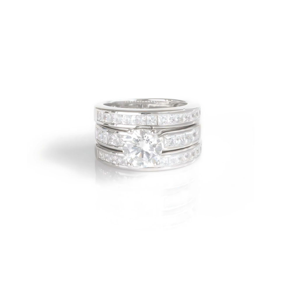 THE PERFECT TRIO-BRILLIANT CUT SOLITAIRE WITH 2 PRINCESS CUT BANDS-RING SET