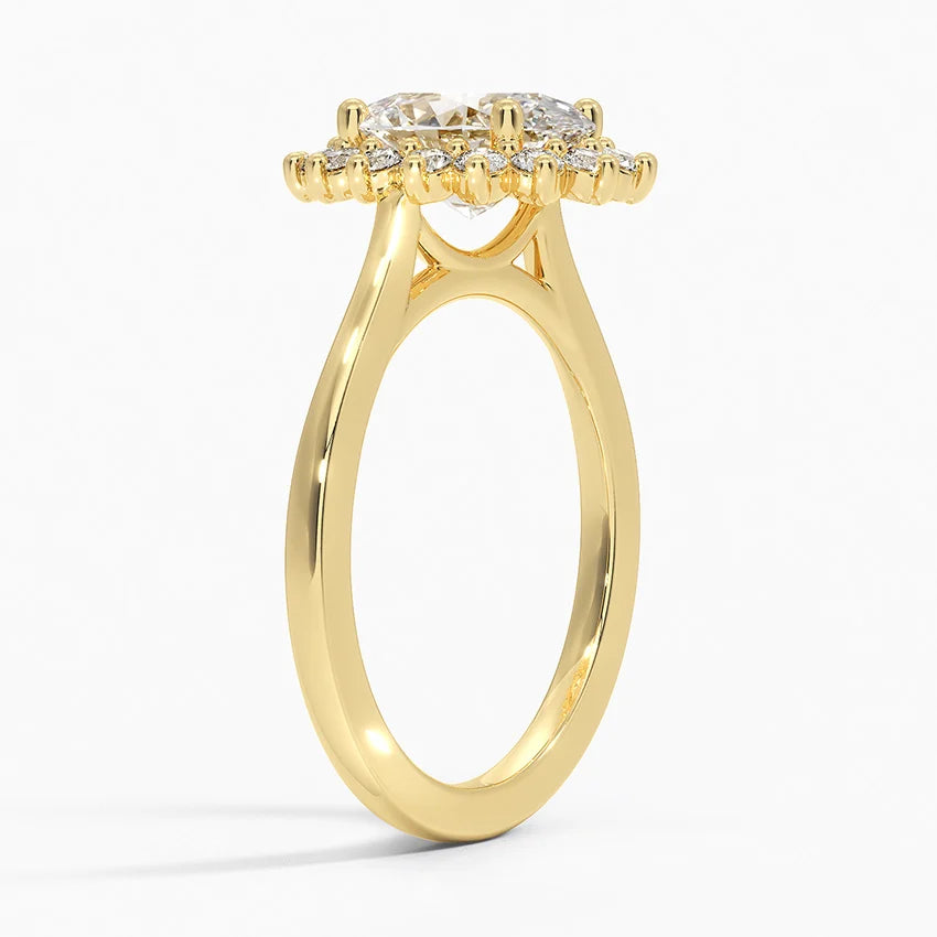 خاتم خطوبة بيضاوي الشكل من الذهب عيار 2 قيراط مرصع بأحجار الشمس