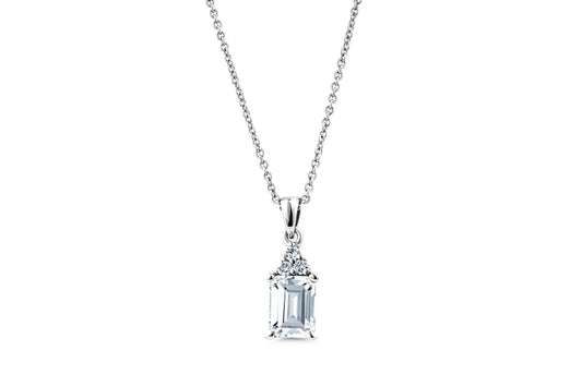 EMERALD CUT DIAMOND PENDANT